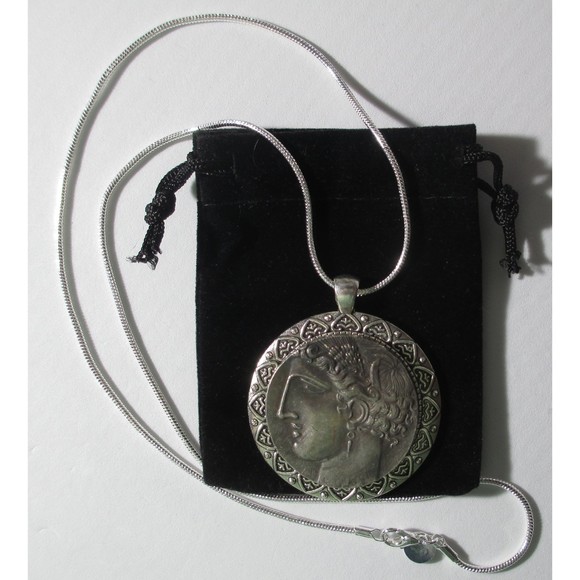 Very High Relief Tanit Goddess of Carthage Coin/Pendant with 24" silver necklace - Picture 3 of 9